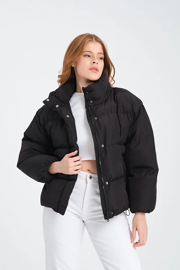 جاكيت مطري من Lia Blanco's