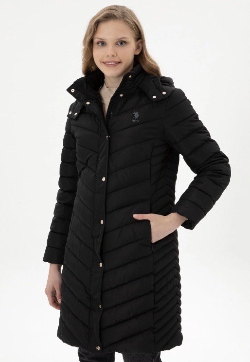 معطف نسائي مطري باللون الأسود من U.S.P.ASSN