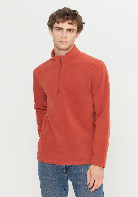 سويت شيرت رجالي بياقة عالية وسحاب باللون القرميدي من AC&CO