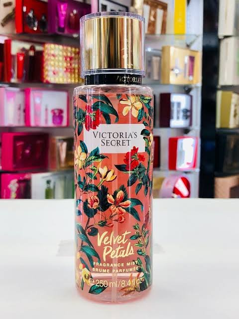 VICTORIA'S SECRET VELVET PETALS 250ML
