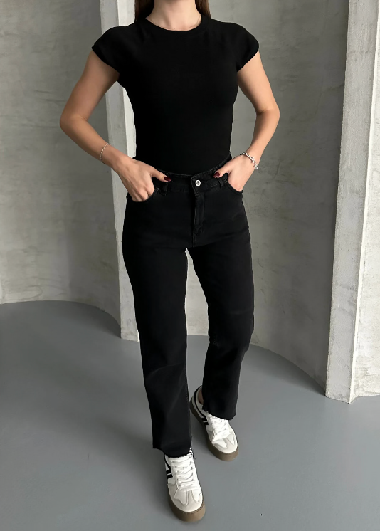 بنطال جينز نسائي